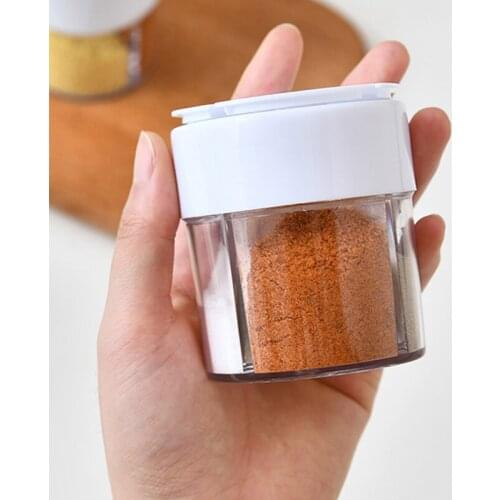 Spice Storage Four-divided seasoning box Plastic transparent seasoning bottle with lid Kitchen and household seasoning jar tools