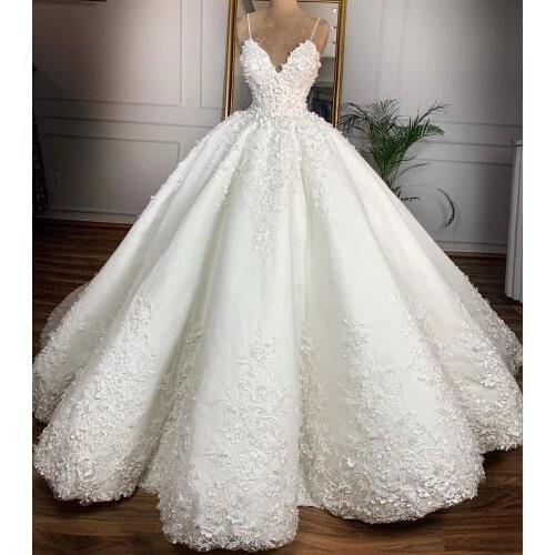 V-Neck Wedding Dress 2021 3D Flower Sexy Spaghetti Strap Ball Bridal Gowns Lace Up Plus Size