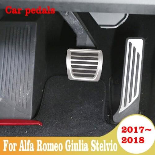 For Alfa Romeo Giulia Stelvio 2017 2018 Aluminum Car Pedal Accelerator Brake Pedal Cover Pad Case Non-Slip Car Accessories
