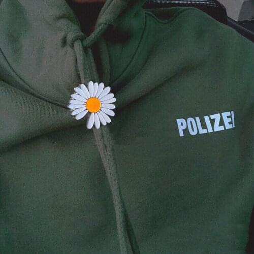 KPOP G-Dragon Notched Daisy Flower PMO INS Metal Brooches Pins Bag Badges Accessories Peaceminusone Unisex Jewelry G21