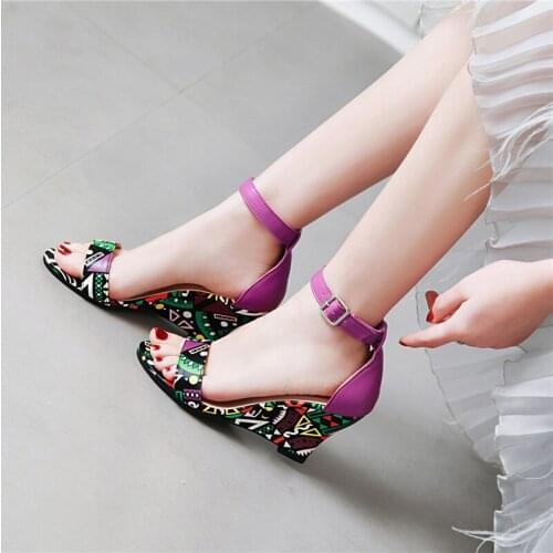 YMECHIC 2019 Fashion Print Graffiti Ankle Strap Buckle High Heel Sandals Wedges Shoes for Women Purple Yellow Black Party Shoes