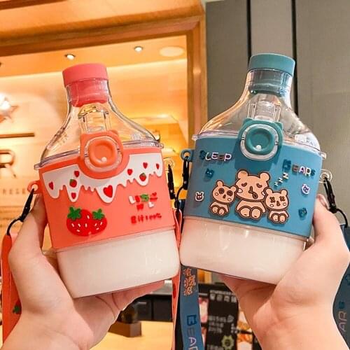 Summer New Cute Water Spray Bottle Portable Kids Water Bottle With Straw and Strap Kindergarten Baby Nipple Sippy Cup BPA Free