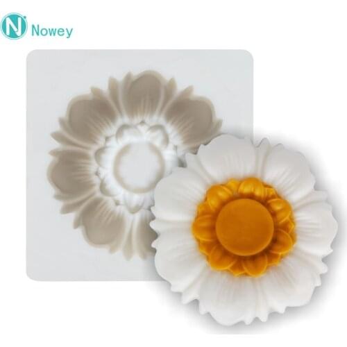 Flowers Shape Fondant Silicone Mold Chrysanthemum Silicone Mold Cake Decorating Tools Mousse Dessert Decoration Mold Cake Tools