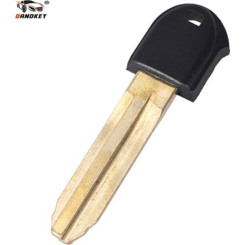 DANDKEY For Toyota Crown Camry Corolla Reiz Highlander Corolla With TOY43 Blade Remote Key Metal blade