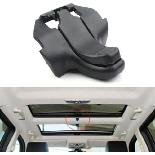 1pcs Sunroof Shade Handle Buckle LR019776 For LAND ROVER LR2 Black Sunroof Shade Handle Buckle Notes