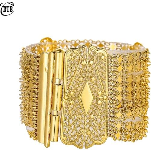 Geometric Hollow Wide Metal Muslim Bangle for Islamic Women Bracelet Cuff Bangle Allah Arab Turkish Jewelry Accessories