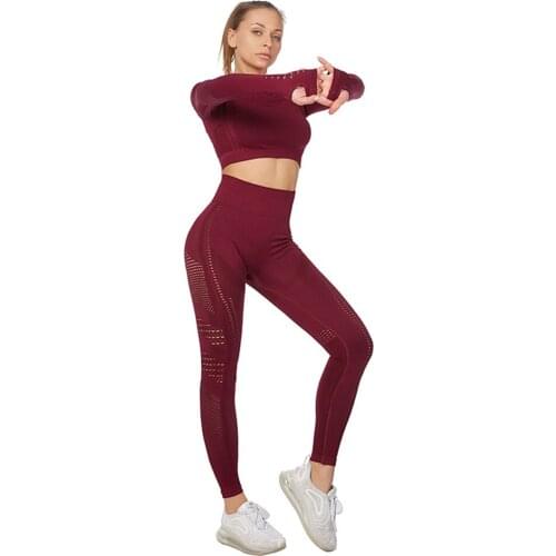 Women 2pcs Yoga Set High-waisted Seamless Fitness Leggings Sport Suit Gymwear Workout Clothes for Women Laying Sports Casual Set