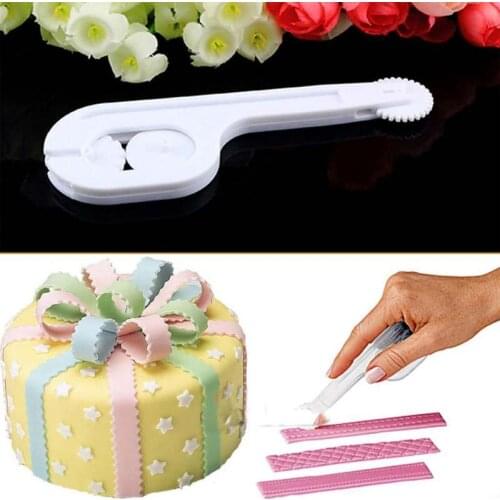 1Pcs Cake Decorating Fondant Sugar Icing Wheel Cutter Modelling Embossing Tool White