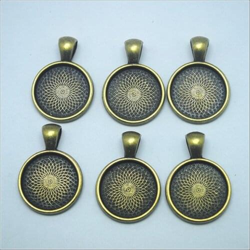 10pcs Metal Cabochons Charms Mens Necklace making accessories coin shape size 18mm 20mm bronze colors
