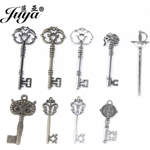 5pcs/lot Multiple Styles Zinc Alloy Key Charms Pendant 6 Styles Ancient Jewelry Necklace DIY Making Accessories Findings Crafts