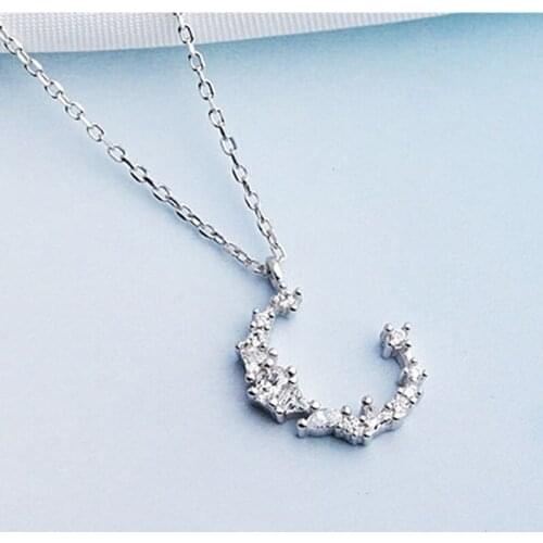 Exquisite Zircon Inlaid Moon Pendant Necklace Simple Fashion 925 Sterling Silver Chain Necklace for Women Engagement Jewelry