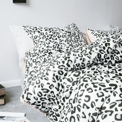 52 100% cotton The letter printing grid stripes Leopard grain duvet cover pillowcase 3pcs black and white bedding set