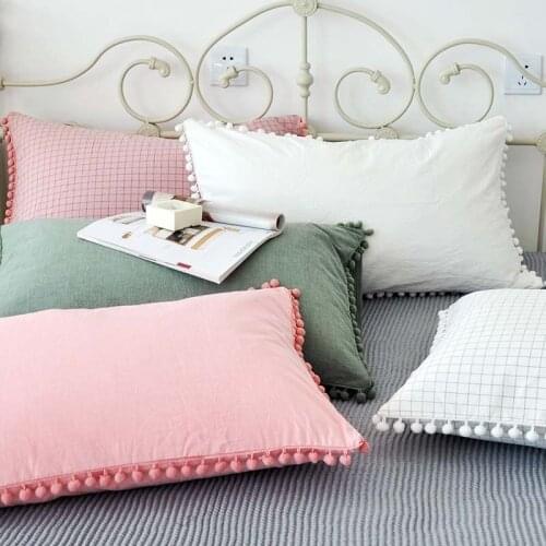 1pair Simple Pure Color Pillowcase Couple Household Bedroom Pillows Cover With Pompom Ball Home Sofa Decoration Pillow Case New