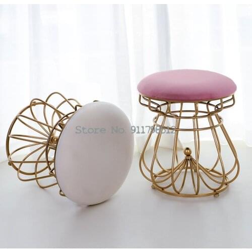 Dressing table small stool modern minimalist makeup chair net red ins nail shop bedroom princess girl light luxury chair