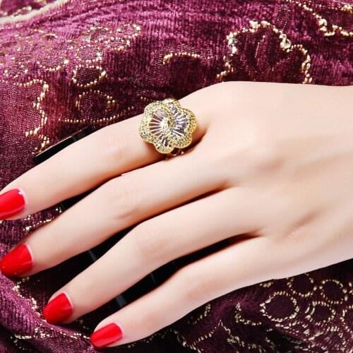 Flower Trendy Finger Ring 2021 Hollow Design Fashion Jewellery AAA Cubic Zirconia Crystal Rings Jewelry for Women