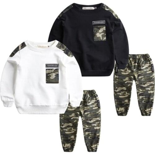 Piggy Dream Sets Of Clothes For Boys