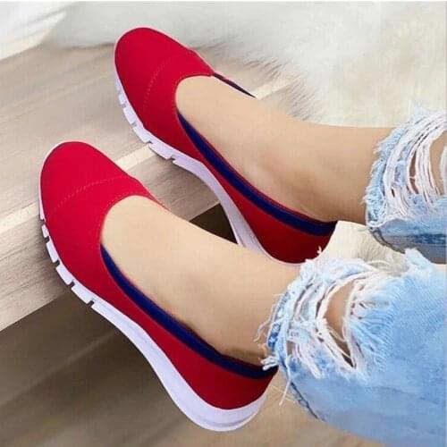 Spring Autumn Women Shoes Flock Flats Comfortable Flat Shoes Women Flats Loafers Shallow Slip On Shoes Red Black Plus Size