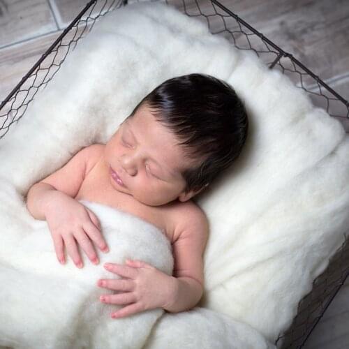 Soft Handcraft Wool Layer for Baby Photo 50x50cm 2pcs/lot Baby Photo Basket Stuffer Newborn Photography Props BABY SHOWER GIFT