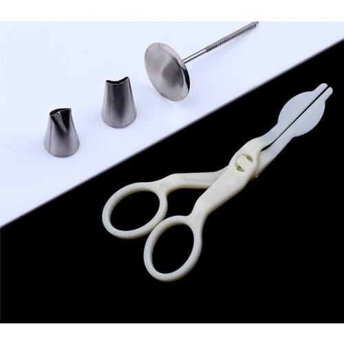 4pcs/set Cake Decorating Tools 2 Piping Nozzle 1Cake Scissors For Cream Flower Transfer Tool 1pc Cake Flower Stand Nail Mold