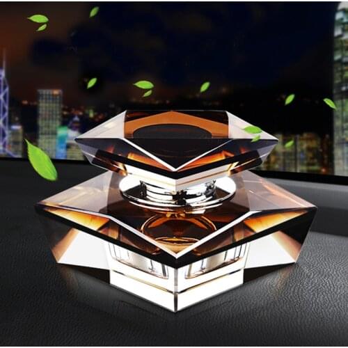 A type of high-grade crystal perfume products in car perfume car accessories car decoration