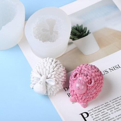 2 Design Funny Sheep Silicone Material Handmade Candle Mold DIY 3D Cute Sheep Mould Candle Making Supplies Mold Home Decoration