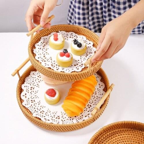 Dinner Serving Tray Handwoven Rattan Fruit Storage Tray Wooden Handle Round Wicker Basket Bread Food Plate Cake Platter Snacks