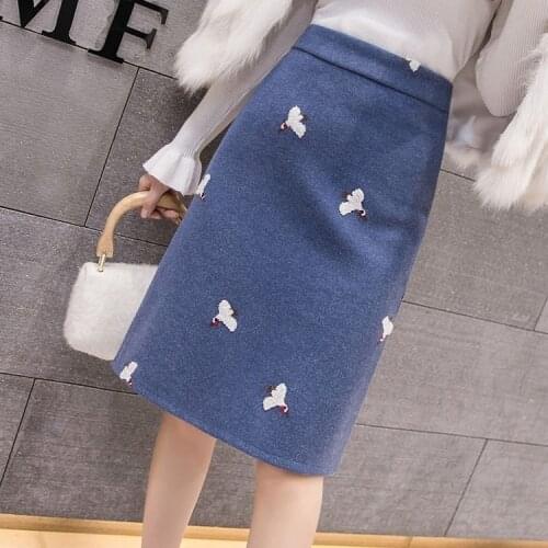 Woolen skirt female 2021 spring and autumn new embroidered mid-length one-step skirt package hip high waist thin a-line skirt