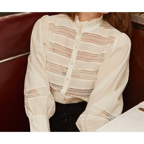 21 spring and summer French style niche design sense was thin cardigan lace hollow stitching shirt retro stand collar top women