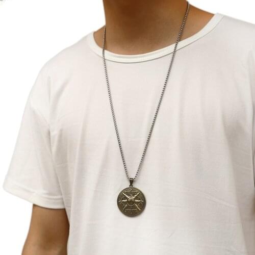 Vintage Anime Necklace Western Hip-hop Plain Pendant Necklace Stainless Steel Alloy Pendant Necklace Trendy Men Women Jewelry