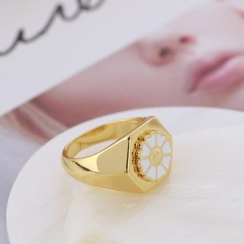 Small fresh enamel daisy tulip flower ring