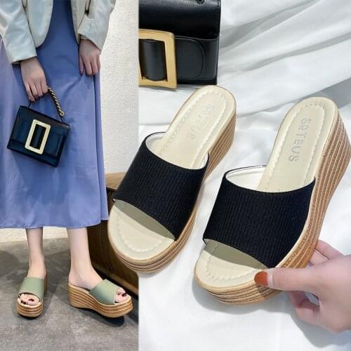 2021 High Platform Sandals on The Beach Slippers Woman Flip Flops Slippers Open Toe Wedge Heels Platform Slippers Big Size 35-40