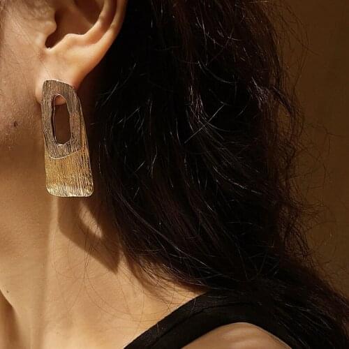 Women Hoop Earrings Goth Trend Female Pendant Jewelry Simple Personality Ear Ring Accessories Fashion Punk Unusual Woman Earring