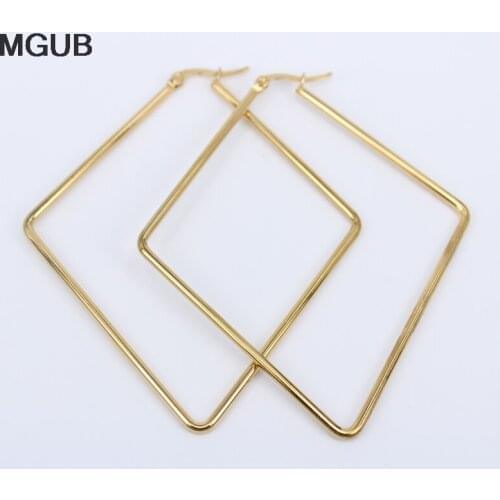 Trendy Large Hoop Earrings Big Smooth Earrings Stainless Steel Fashion Jewelry Geometric Earrings for Women LH732