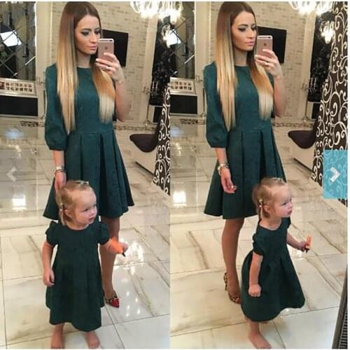 2021 Solid New Family Matching Clothes Mother Daughter Dresses Women Girl Casual Long Sleeve Flower Dress Mom Kids Party Clothes