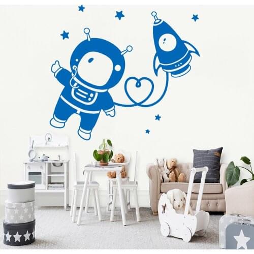 Astronaut Vinyl Wall Decal Cartoon Pattern Space Star Rocket Wall Decor Creatives Nursery Interior Wardrobe Art Stickers Y540