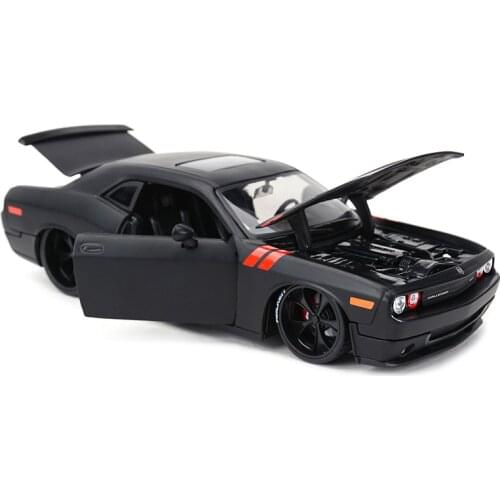 Maisto 1:24 2008 Dodge Challenger Sports Car Static Die Cast Vehicles Collectible Model Car Toys