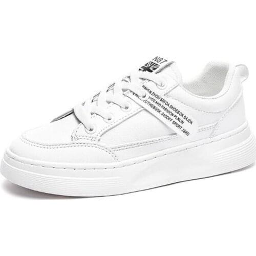 New ladies sneakers fashion flat bottom shallow mouth light, comfortable and breathable all-match casual shoes women