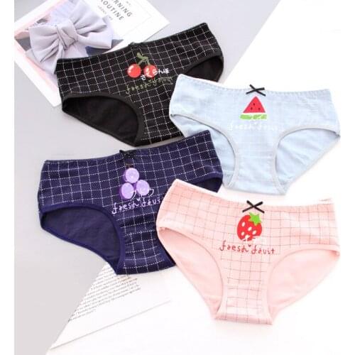 1pcs Children Cotton Underwear Young Girls Briefs Solid Low Waist Short Briefs Comfortable Ladies Panties
