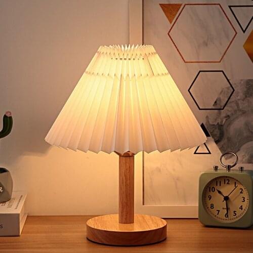 Bedside Table Lamp Retro Solid Wood Homestay Home Cafe Table Lamp Decoration XHC88