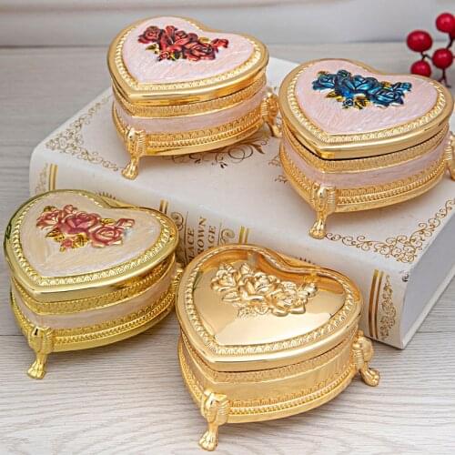 Metal Jewelry Box Heart Shaped Gold Color with Flower Carved Jewellery Storage Case Girls Women Birthday Gift Box Organizer