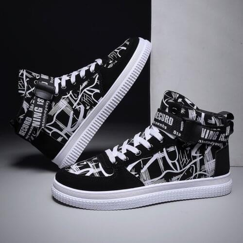 Mens Casual Shoes High Top Shoes for Male Adult Lace-up 2021 Trend Tennis Shoes Outdoor Student Black White Mens Shoes Sneakers