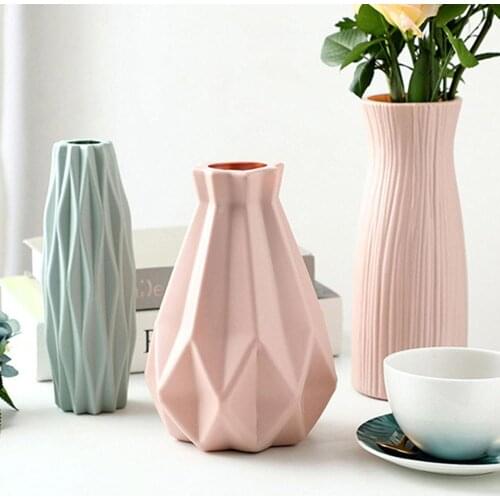Nordic Solid Color Home Plastic Flower Geometric Vase Decoration Imitation Ceramic Texture Desktop Decoration Vases for Bouquet