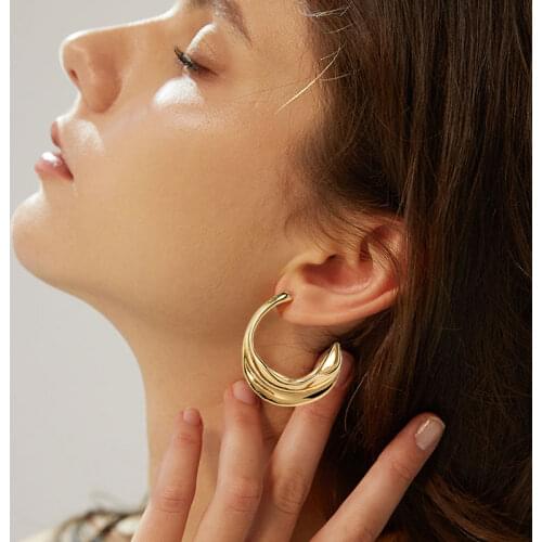 POXAM Fashion Vintage Gold Hanging Earrings for Women 2021 Statement Drop Earrings Geometric Simple Metal Matte Wedding Jewelry