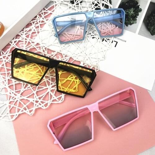 2021 New Unisex Kids Vintage UV400 Sunglasses Infant Boys Girls Shades Gradient Color Sunglasses 3-12 years