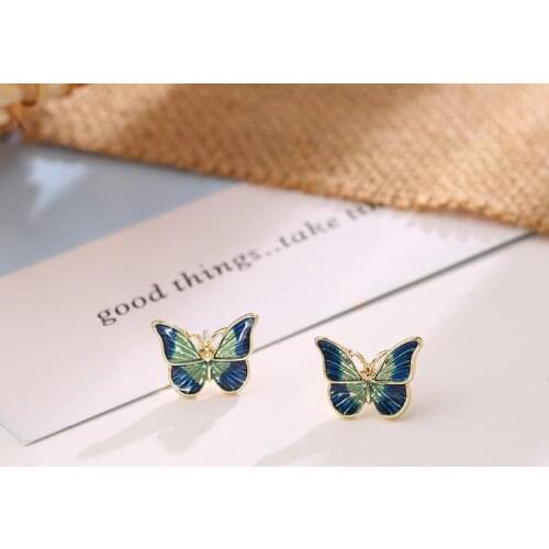 MiFaViPa Stud Earrings