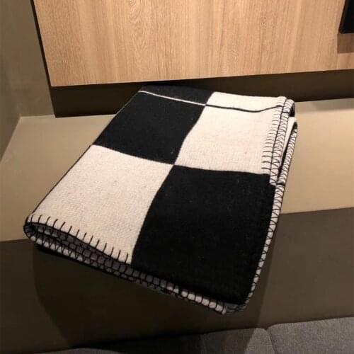 High-end Luxury H Cashmere Wool Blanket and Pillow sets, Thicken 800G Wool Throw Blanket Cushion Room Decoration Textil