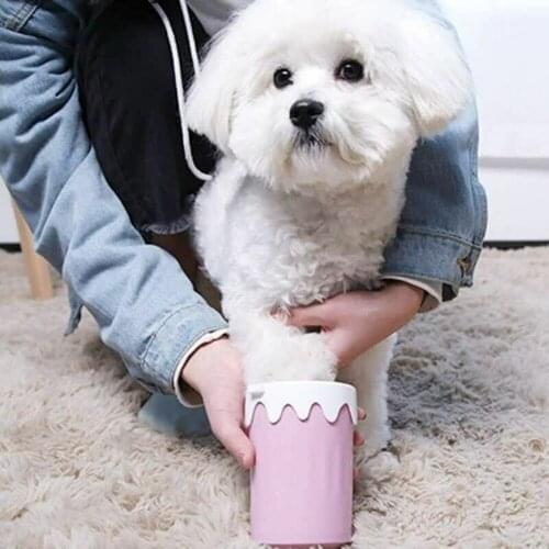 Cute paw washing cup foot washing device for cleaning soft silicone brush for cats and dogs pet foot washing cups
