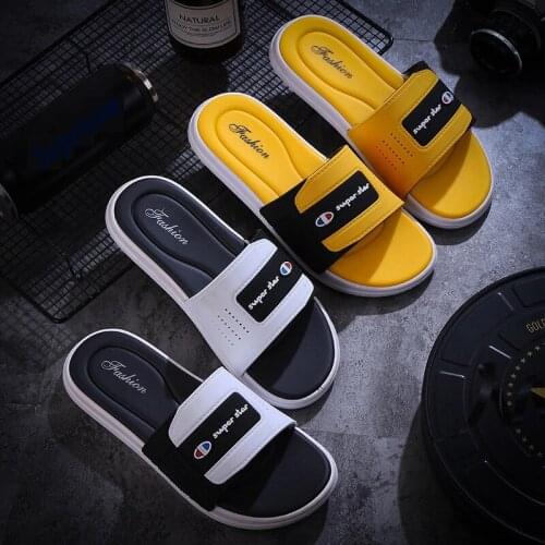 Flip Flops Men Thick-soled Outdoor Sandals Casual Beach Slippers Summer Fashion Unisex Couple Non-slip Home Bathroom Slippers
