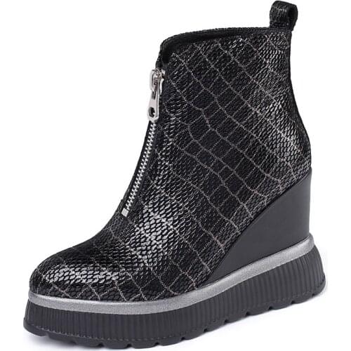 2019 Genuine Leather Autumn Winter Boots 9.5cm wedge heel Women Ankle Boots Female Wedges Boots Women Boot Platform Shoes Warm