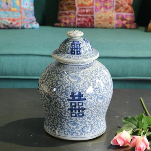 Retail Chinese Hand Painted Blue And White Ceramic Porcelain Jars With Double Happiness Design